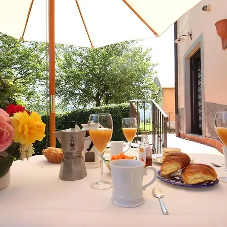 Trebbiolo Farm stay *