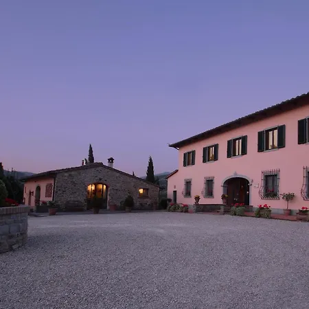 Alloggio per agriturismo Trebbiolo *