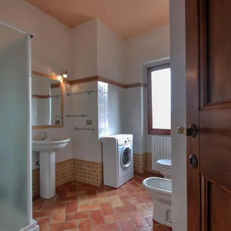 Trebbiolo Farm stay